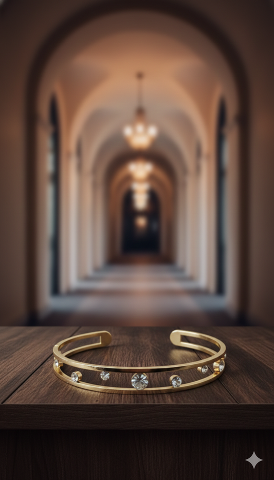 Celeste Lumière Cuff