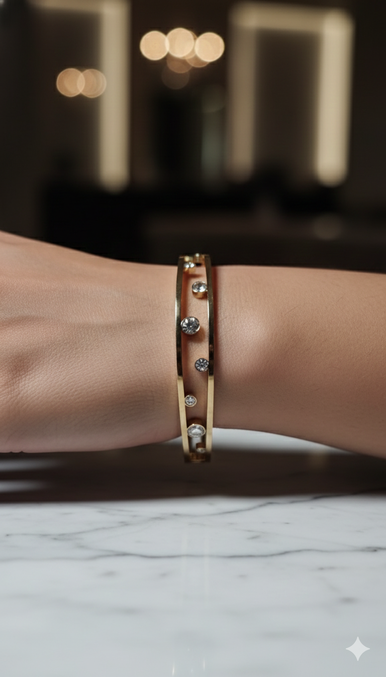 Celeste Lumière Cuff