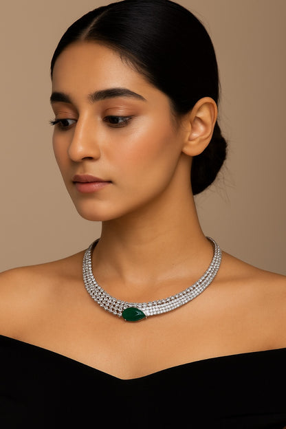 Serenique Choker – Timeless Glow in Red & Green